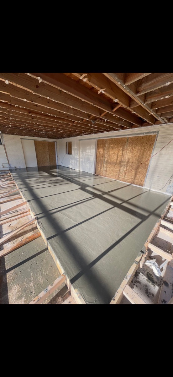 Framing and slab on a renovation